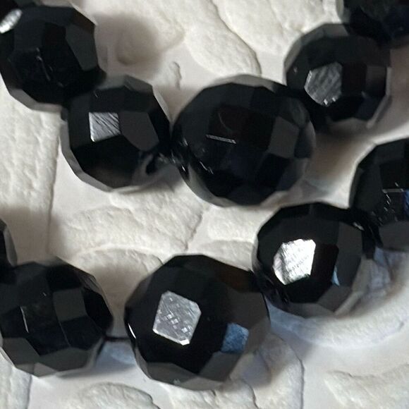 Vintage Black Faceted Double Strand Necklace 14”-16” - Picture 10 of 11